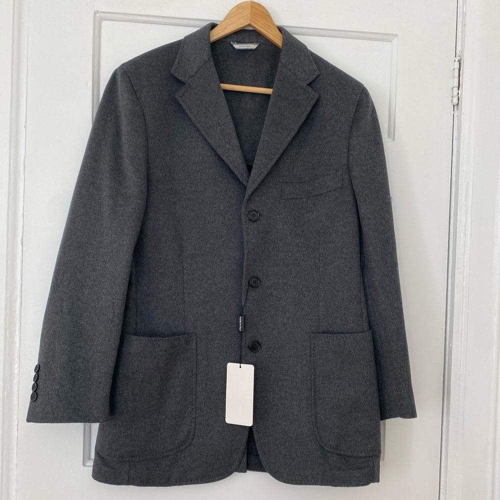 Holt Renfrew 100% cashmere blazer in charcoal grey new!
